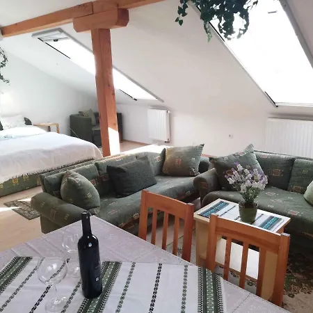 8 Διαμέρισμα